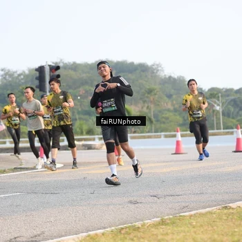 Runner Photo 6545001