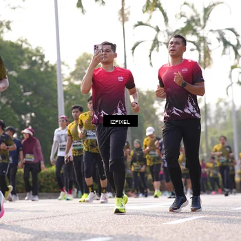 Runner Photo 6545030