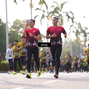 Runner Photo 6545032