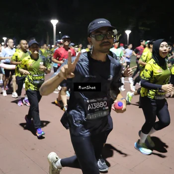 Runner Photo 6545040