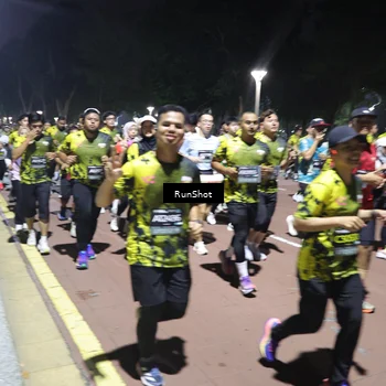 Runner Photo 6545054