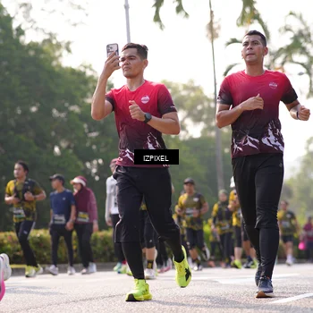 Runner Photo 6545057