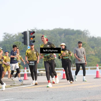Runner Photo 6545063
