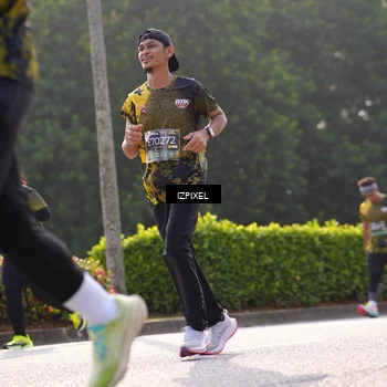 Runner Photo 6545066