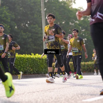 Runner Photo 6545080