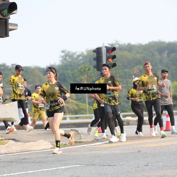 Runner Photo 6545110
