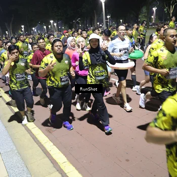 Runner Photo 6545113