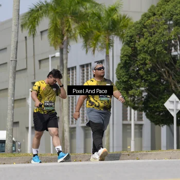 Runner Photo 6545121