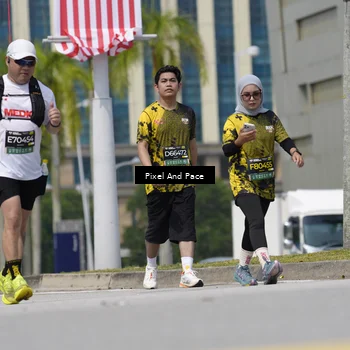 Runner Photo 6545217