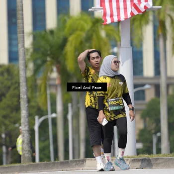 Runner Photo 6545224