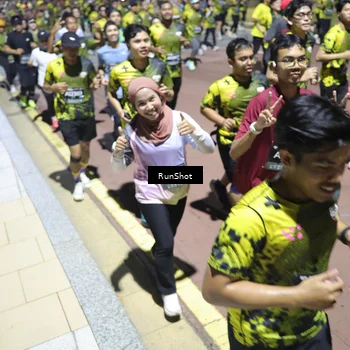 Runner Photo 6545235