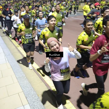 Runner Photo 6545251