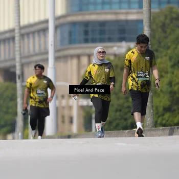 Runner Photo 6545272