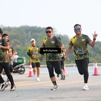 Runner Photo 6545292