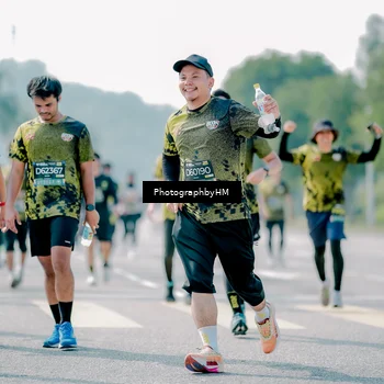 Runner Photo 6545295