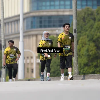 Runner Photo 6545319
