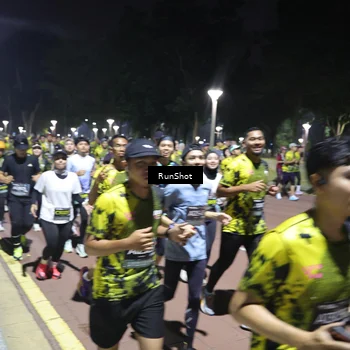 Runner Photo 6545327