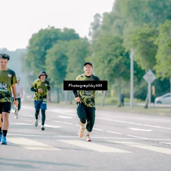 Runner Photo 6545400