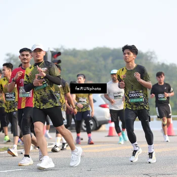 Runner Photo 6545402