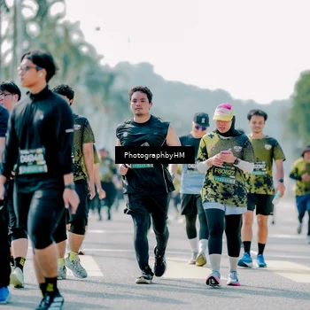 Runner Photo 6545417