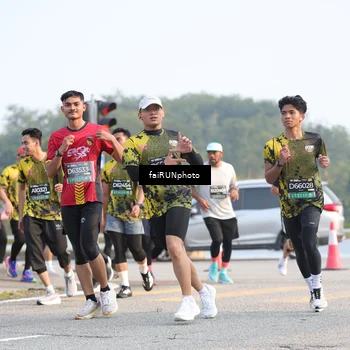 Runner Photo 6545441