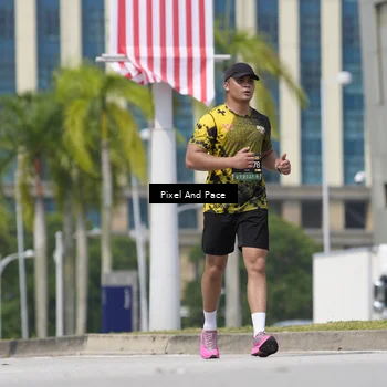Runner Photo 6545481