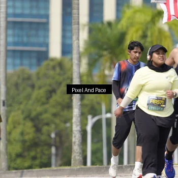 Runner Photo 6545591