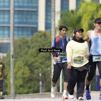Runner Photo 6545613