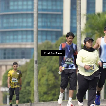 Runner Photo 6545618