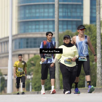 Runner Photo 6545633
