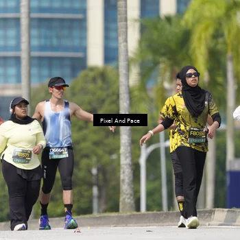 Runner Photo 6545654