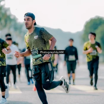Runner Photo 6545684