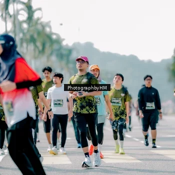 Runner Photo 6545695