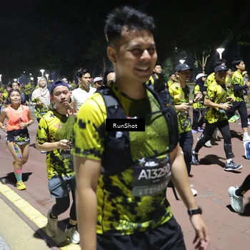 Runner Photo 6545700