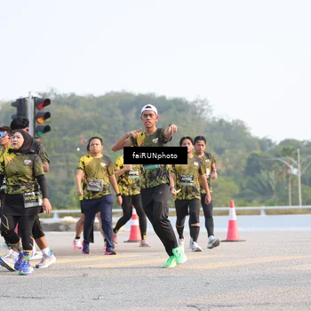 Runner Photo 6545701