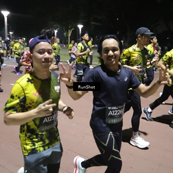Runner Photo 6545764
