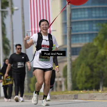 Runner Photo 6545795