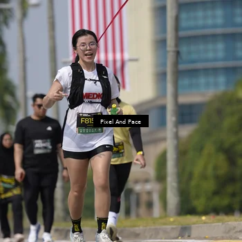 Runner Photo 6545796