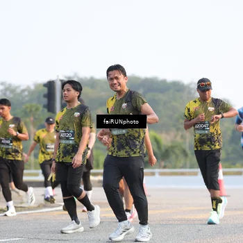 Runner Photo 6545828