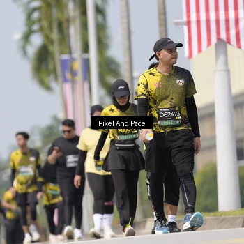 Runner Photo 6545831