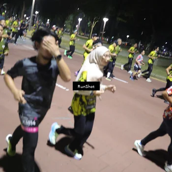 Runner Photo 6545832