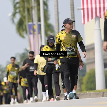 Runner Photo 6545835