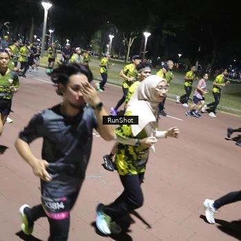 Runner Photo 6545843
