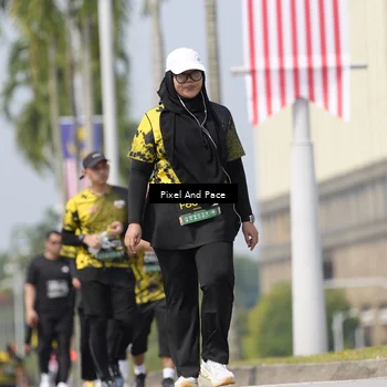 Runner Photo 6545860