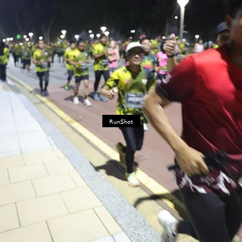 Runner Photo 6545898