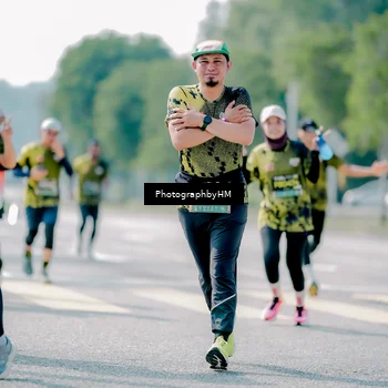 Runner Photo 6546025