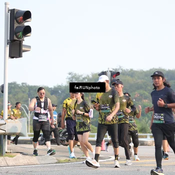 Runner Photo 6546040