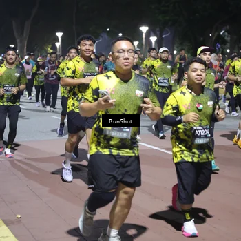 Runner Photo 6546085