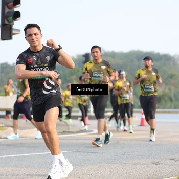 Runner Photo 6546111