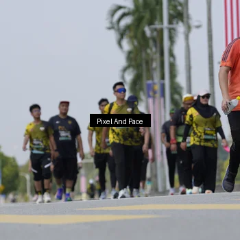 Runner Photo 6546124